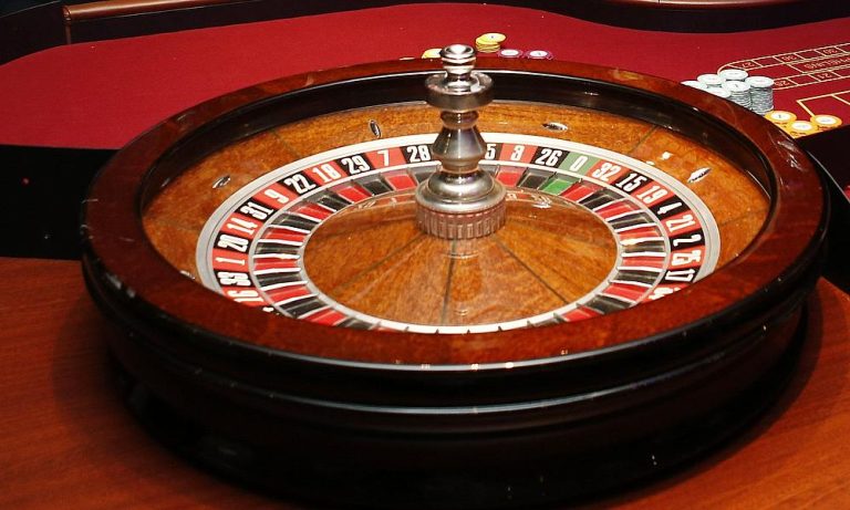 Gambling Glory: The Juggling Between Lottery Luck and Baccarat Genius Lottery